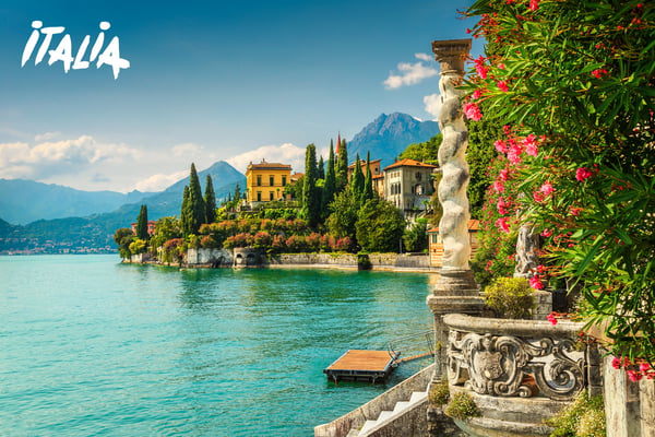 Varenna, Lago di Como - Lombardia ©Janoka82_iStock_GettyImages-908964390 mit Logo Italia